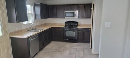 5518 Rustling Gates Ln in Katy, TX - Building Photo - Building Photo