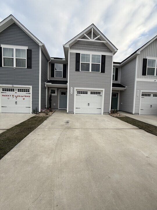 400 el Camino Dr in Myrtle Beach, SC - Building Photo