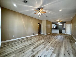 1915 S 14th St in Waco, TX - Building Photo - Building Photo