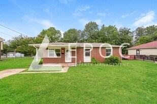 4114 Carnation Dr in Winston-Salem, NC - Building Photo