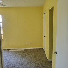 1005 E 35th St in Houston, TX - Building Photo - Building Photo