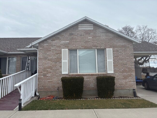 property at 365 W 200 N