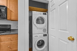 137 Park St in Burlington, VT - Foto de edificio - Building Photo