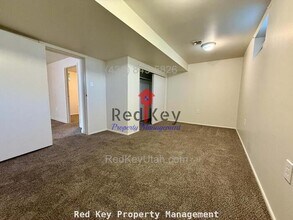 229 N 7th St in Tooele, UT - Building Photo - Building Photo
