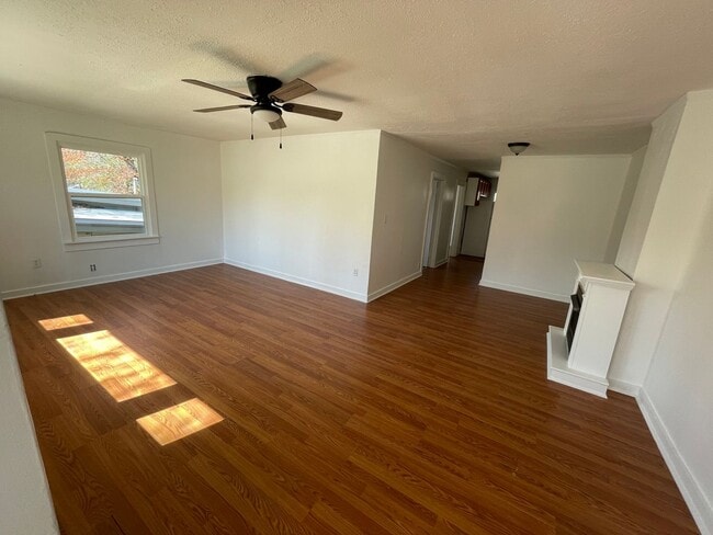 304-306 W 14th St in Benton, KY - Building Photo - Building Photo