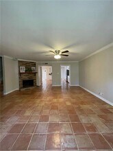 6471 Hart Ln in Austin, TX - Building Photo - Building Photo