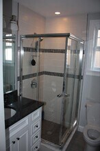 148 Hillside St, Unit #1 in Boston, MA - Foto de edificio - Building Photo