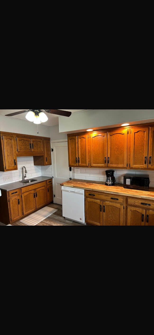 1617 York St, Unit floor 2