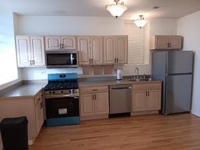 5536 Michigan Ave in Chicago, IL - Foto de edificio - Building Photo