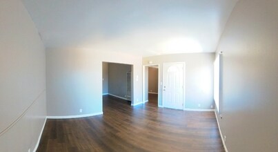 238 N Gold Canyon St in Ridgecrest, CA - Building Photo - Building Photo