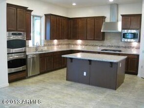 3532 E Bart St in Gilbert, AZ - Building Photo - Building Photo