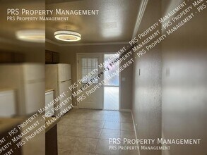 5812 E Albany St in Mesa, AZ - Building Photo - Building Photo