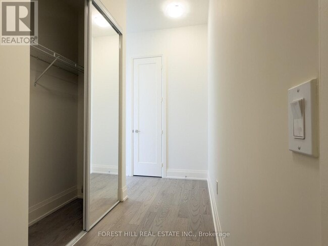 property at 27 Korda Gate