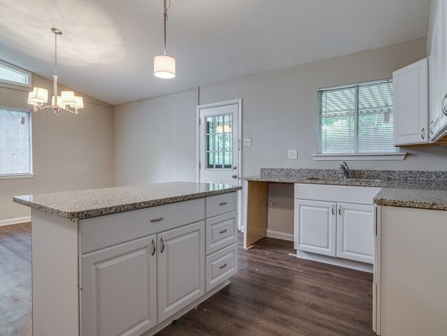 5264 Whitworth Rd in Memphis, TN - Building Photo - Building Photo