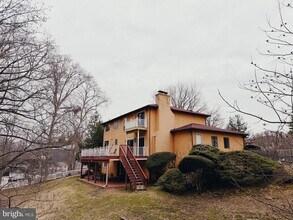 1317 Mettler Rd in Huntingdon Valley, PA - Building Photo - Building Photo