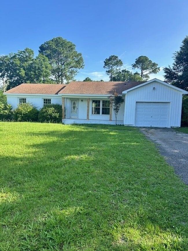 5121 Lord Tennyson Rd in Wilmington, NC - Building Photo - Building Photo