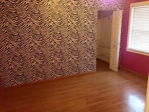 358 Slade Ave in Elgin, IL - Foto de edificio - Building Photo