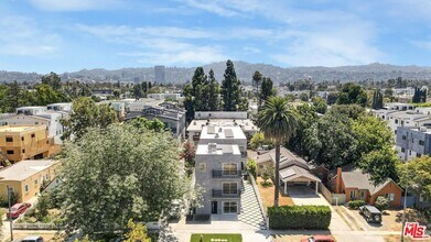 10828 Hesby St in Los Angeles, CA - Building Photo - Building Photo