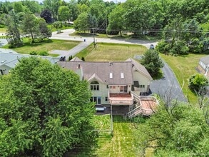969 Bogie Lake Rd in White Lake, MI - Building Photo - Building Photo