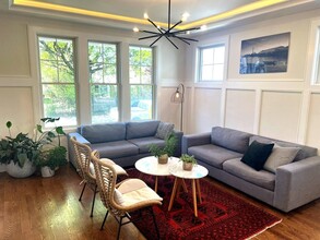 19 Shute Path in Newton, MA - Building Photo - Building Photo