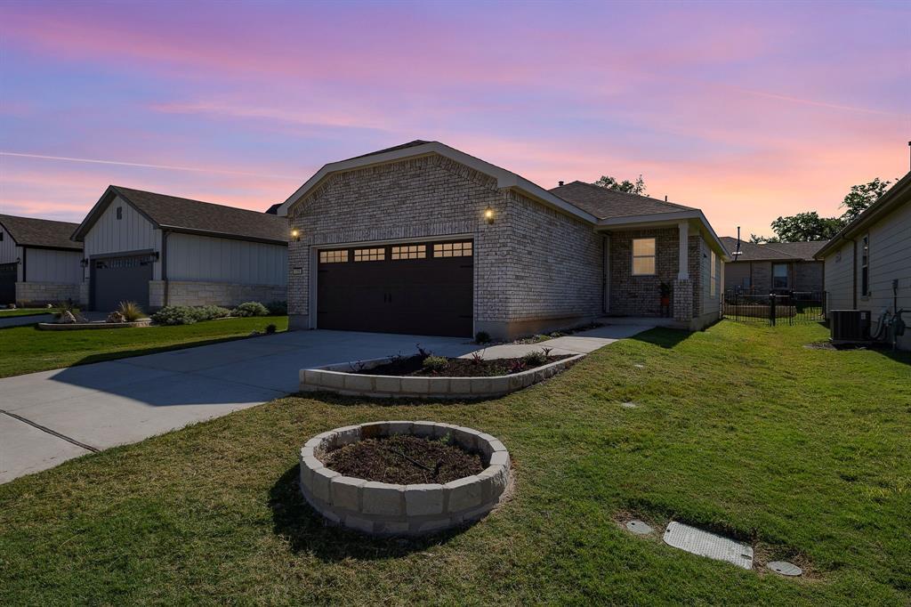 119 Winterhorse Cv in Georgetown, TX - Building Photo