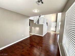 8133 Stonyford Ct in Las Vegas, NV - Building Photo - Building Photo