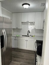 814 Baker Ave in Jacksonville, FL - Building Photo - Building Photo