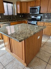 8736 Eagle Springs Dr NE in Albuquerque, NM - Building Photo - Building Photo