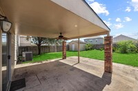 3703 Bridgebluff Ln in Katy, TX - Foto de edificio - Building Photo