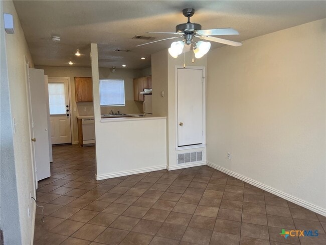 4505 Jeff Scott Dr in Killeen, TX - Building Photo - Building Photo