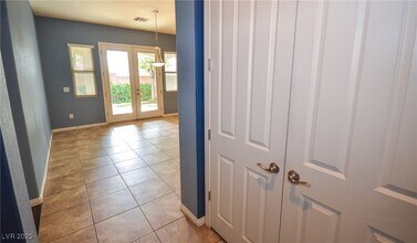 5729 Willie Saunders St in Las Vegas, NV - Building Photo - Building Photo