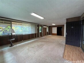 94-1186-1186 Hoomakoa St in Waipahu, HI - Building Photo - Building Photo