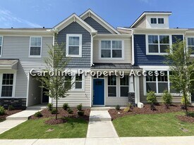 130 Channel Drop Dr in Clayton, NC - Building Photo