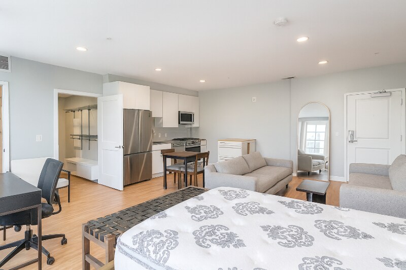 2210 Wisconsin Ave NW in Washington, DC - Building Photo