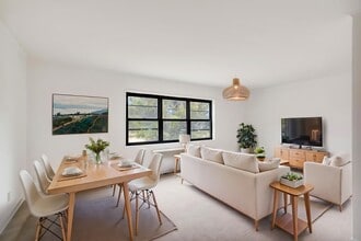 Tivoli Park Apartments in Albany, NY - Foto de edificio - Building Photo