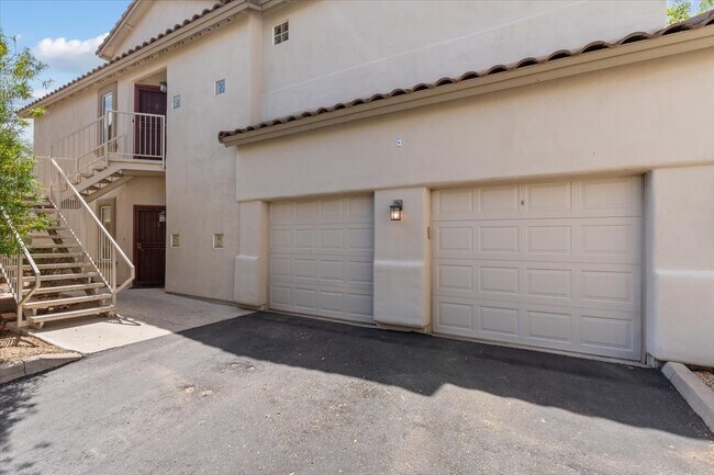 9750 N Monterey Dr, Unit #32 in Fountain Hills, AZ - Foto de edificio - Building Photo