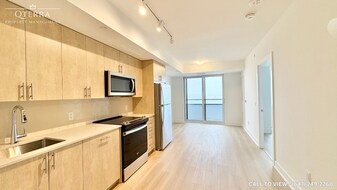 2545 Simcoe St N in Oshawa, ON - Building Photo