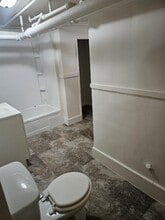 610 S 35th Ave in Omaha, NE - Building Photo - Building Photo