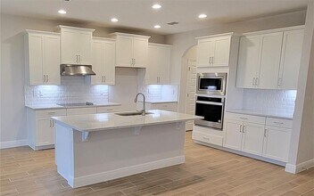 16731 Oakboro St in Oakland, FL - Building Photo - Building Photo