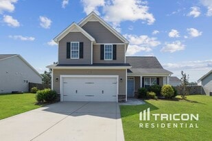 115 Battery Way in Bunnlevel, NC - Building Photo