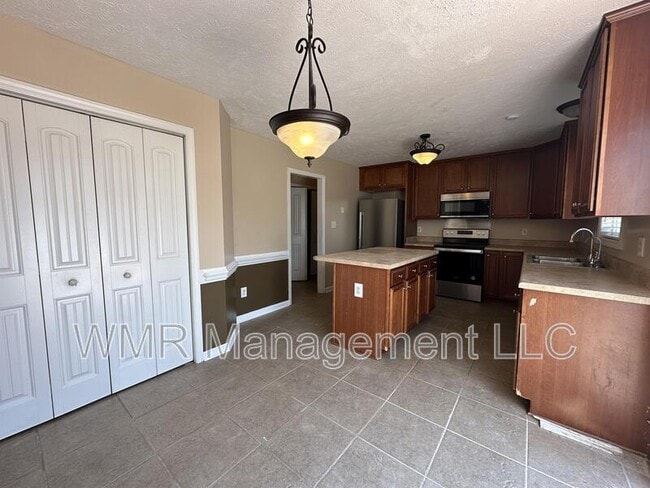 1930 Brawley Ave in Fayetteville, NC - Building Photo - Building Photo