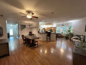 4229 NW 68th Terrace in Gainesville, FL - Building Photo - Building Photo