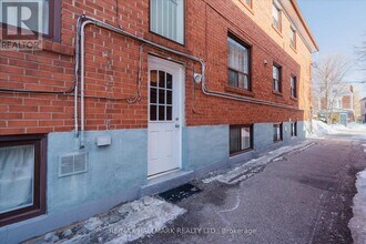 224 Pickering St in Toronto, ON - Building Photo - Building Photo