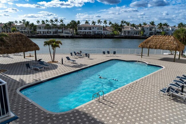1600 S Ocean Dr, Unit 12F in Hollywood, FL - Building Photo - Building Photo