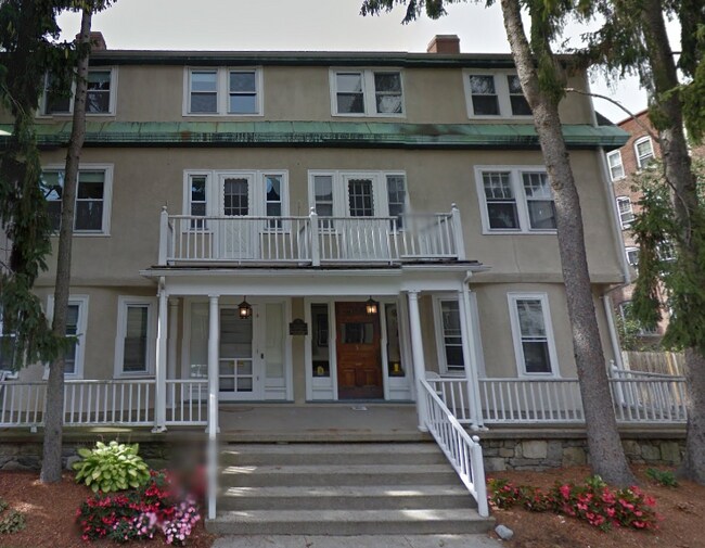 1 Langdon Sq in Cambridge, MA - Foto de edificio - Building Photo