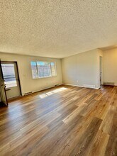 6001-6003 W 6th Ave in Lakewood, CO - Building Photo - Building Photo