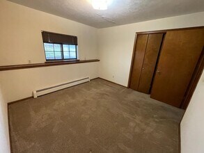 6556 Bella Vista Dr NE in Rockford, MI - Building Photo - Building Photo