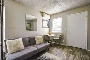 Fifty One Flats Apartments