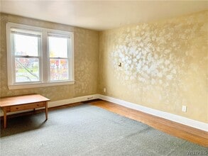 657 Englewood Ave in Buffalo, NY - Building Photo - Building Photo
