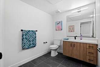 MODERNO Axis Luxury Living in Van Nuys, CA - Building Photo - Building Photo